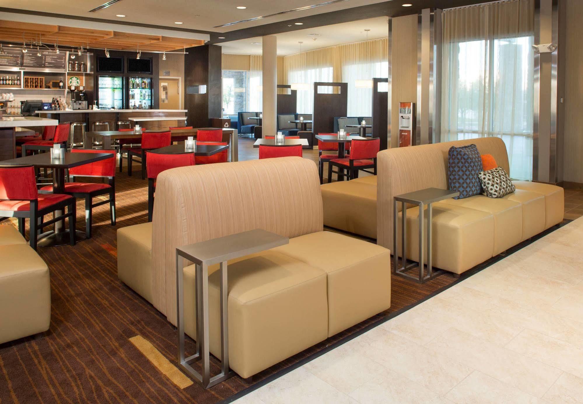 Courtyard By Marriott Dallas Midlothian At Midlothian Conference Center Exteriér fotografie